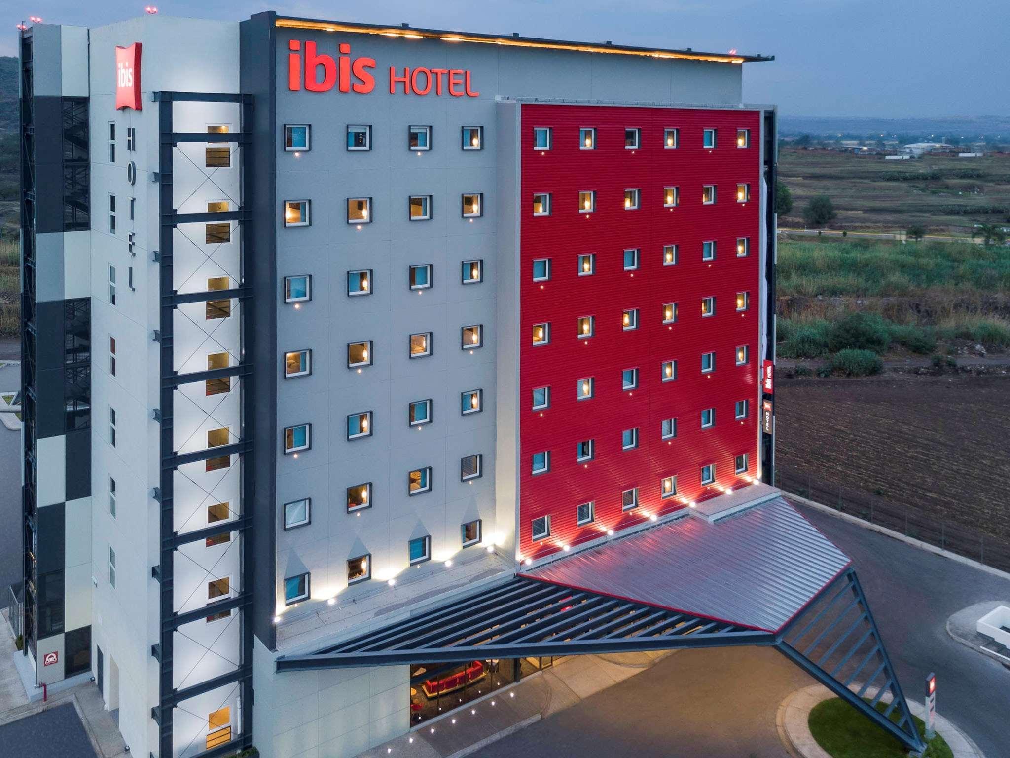 Hotel Ibis Irapuato Exteriér fotografie